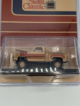 Load image into Gallery viewer, GMC Sierra Classic Desert Fox by M2