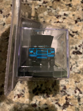 Load image into Gallery viewer, Chevy 1973 Cheyenne Super 10 4x4 (Chase) - M2 Machines