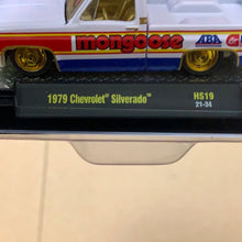 Load image into Gallery viewer, M2 Machines 1:64 Auto-Trucks Hobby Exclusive 1979 Chevrolet Silverado Mongoose Limited Edition (Chase)
