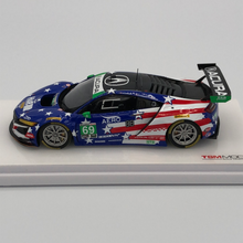 Load image into Gallery viewer, Acura NSX GT3 HART#69 Model
